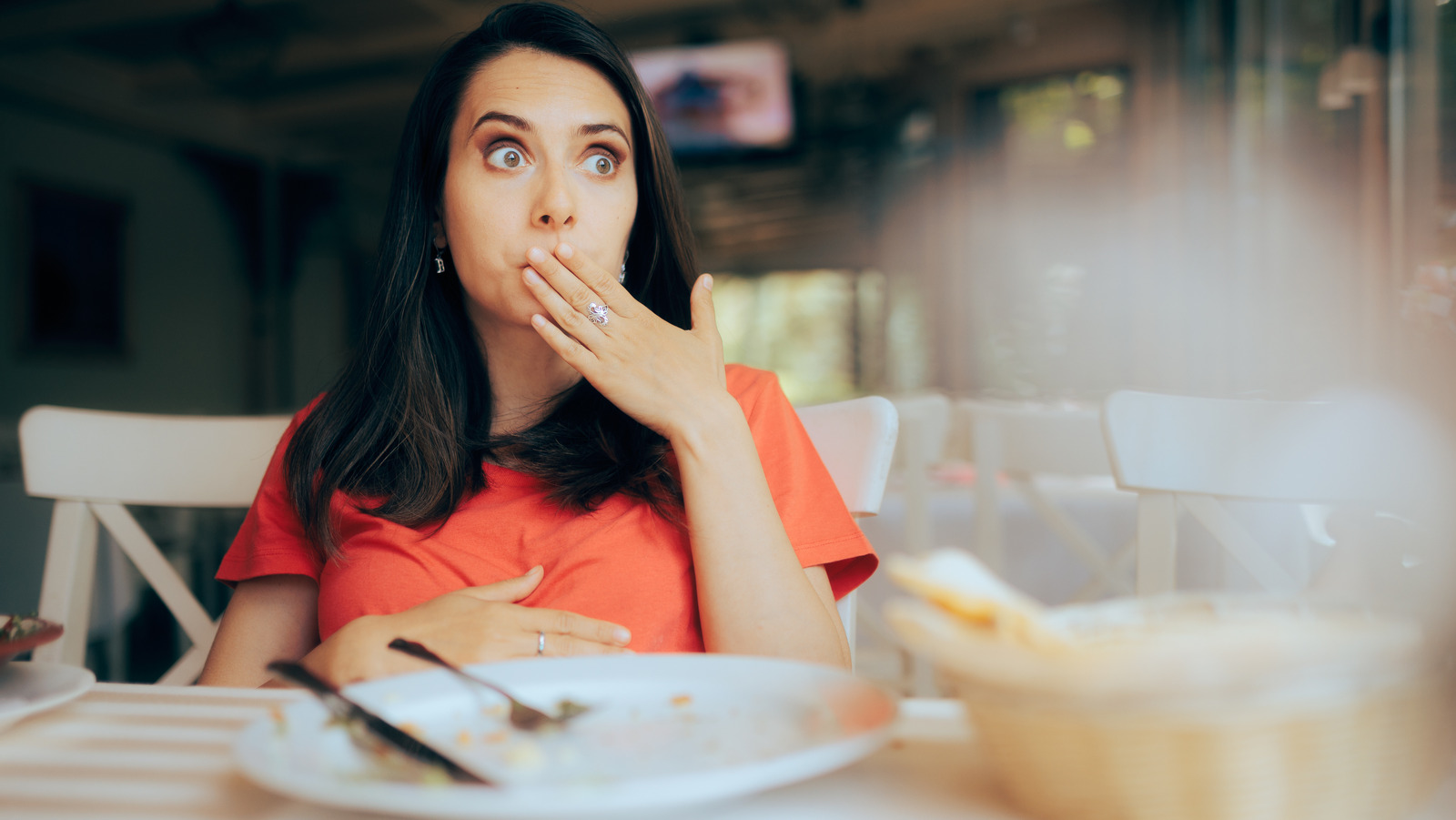 Eating This Popular Carb Could Trigger An Annoying Case Of The Hiccups – Health Digest