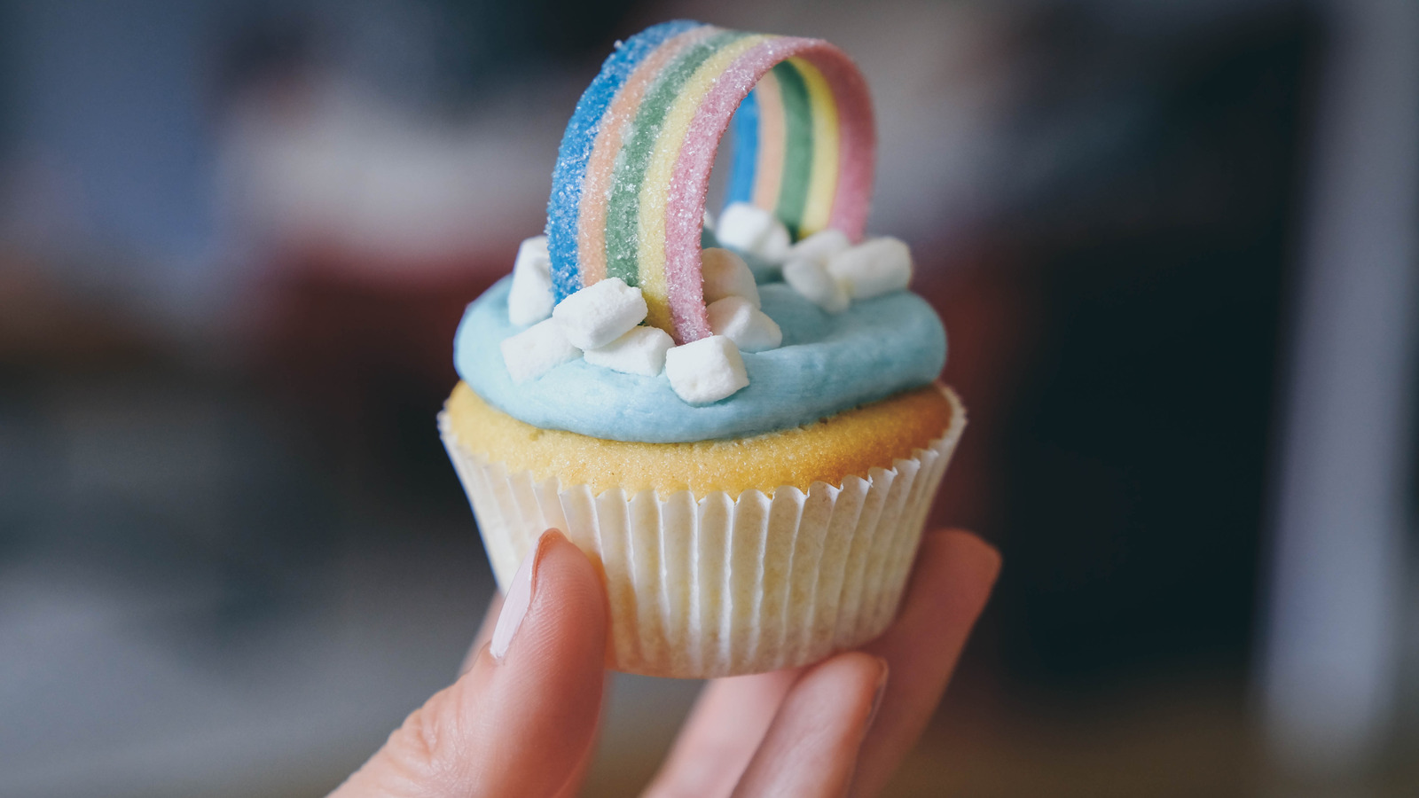 Rainbow Poops Are Possible If You Eat These Foods – Health Digest